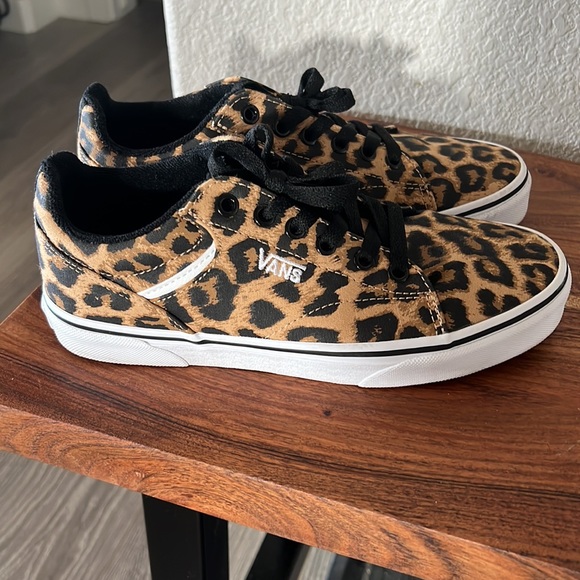 VANS leopard print - Picture 2 of 4